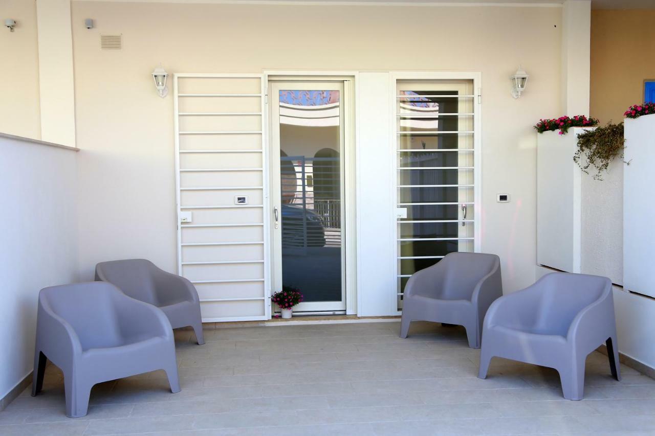 Hôtel Casa Vacanze Coralloholiday à Torre Lapillo Extérieur photo